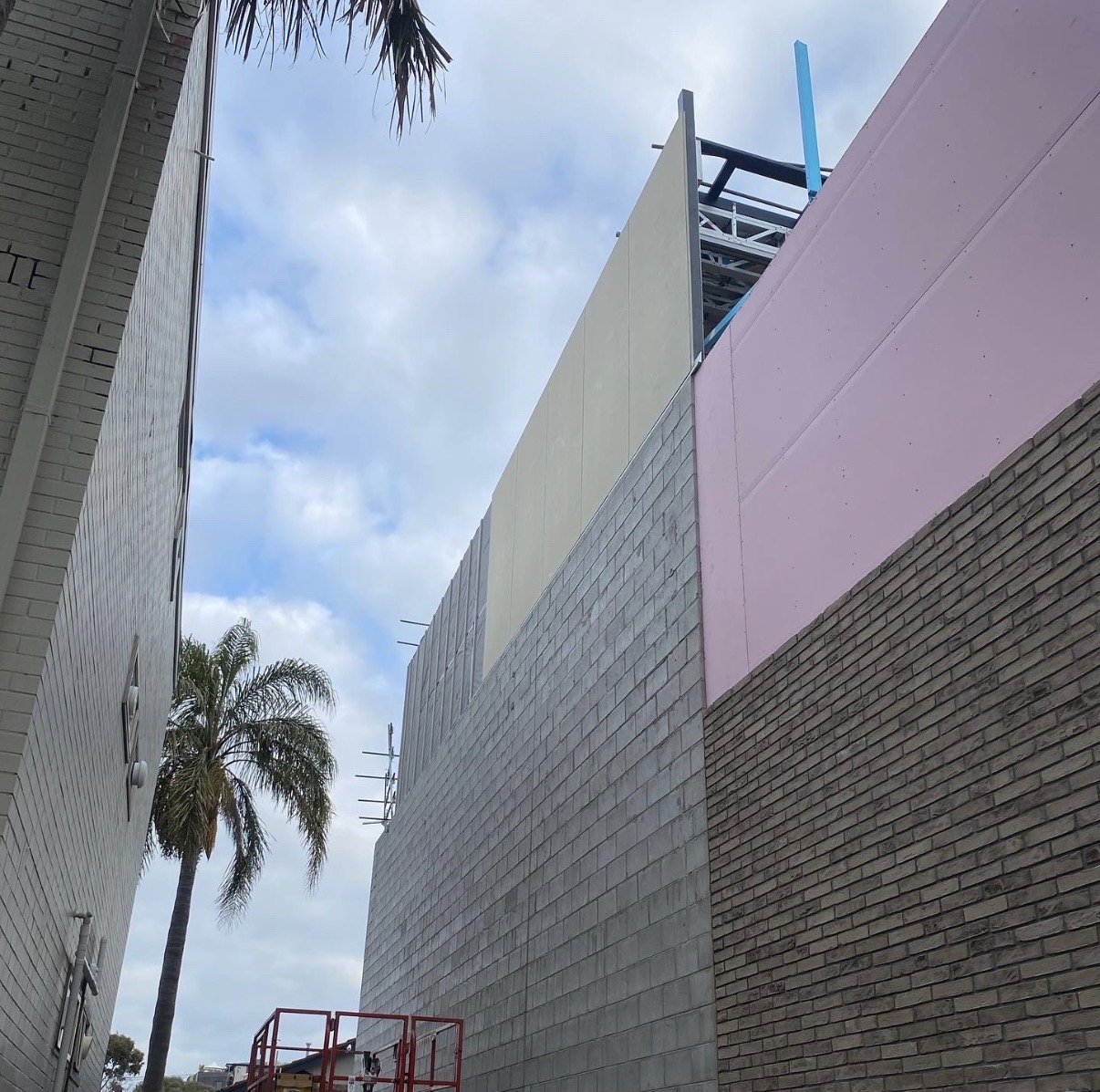 Apartments South Yarra cladding project - image 2